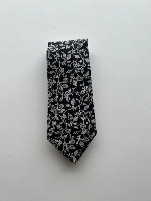 Vine- Navy